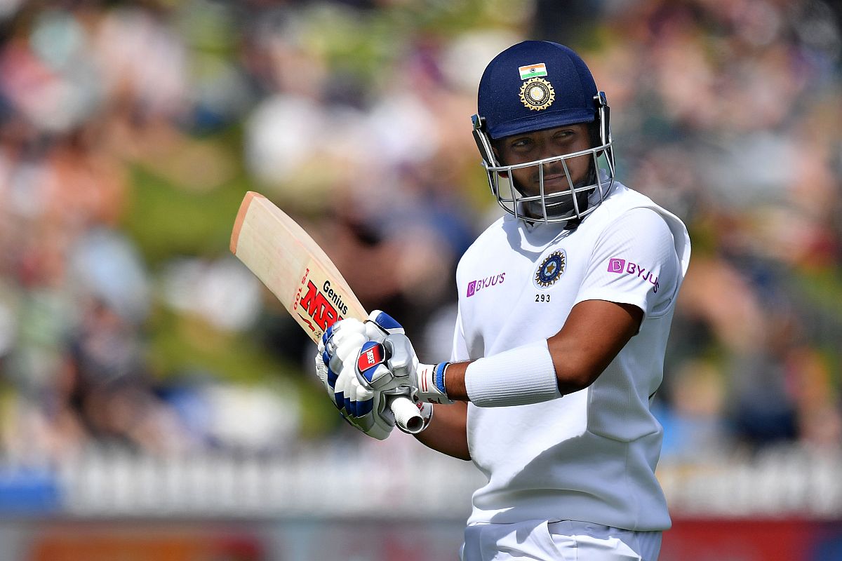 Virat Kohli patient with Prithvi Shaw, not putting pressure on youngster