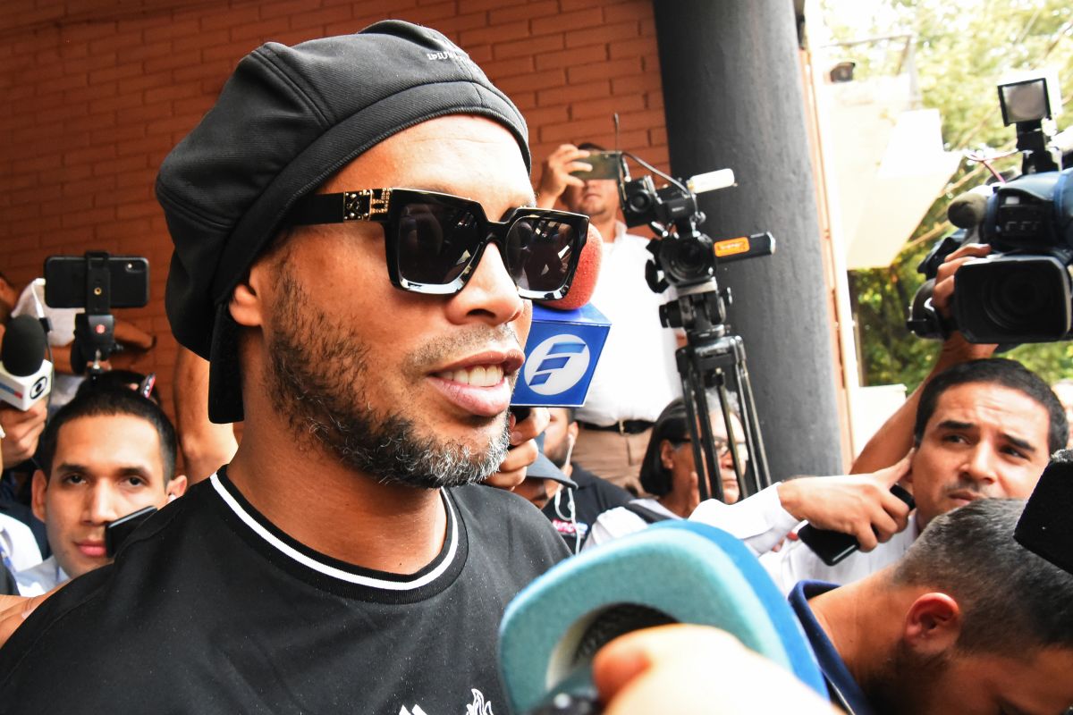Detained Ronaldinho ‘did not know’ passport was fake, says lawyer
