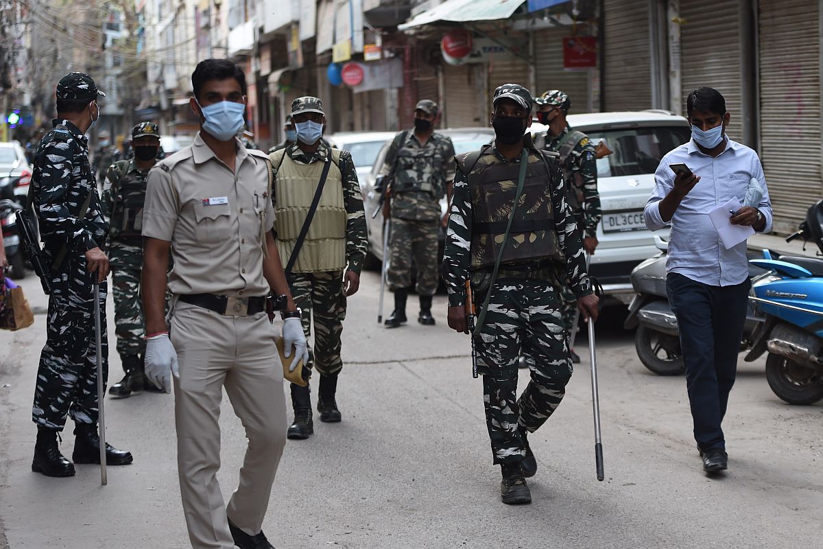 Delhi’s Nizamuddin emerges as COVID-19 hotspot after 7 die, 24 test positive, 860 quarantined; mosque sealed