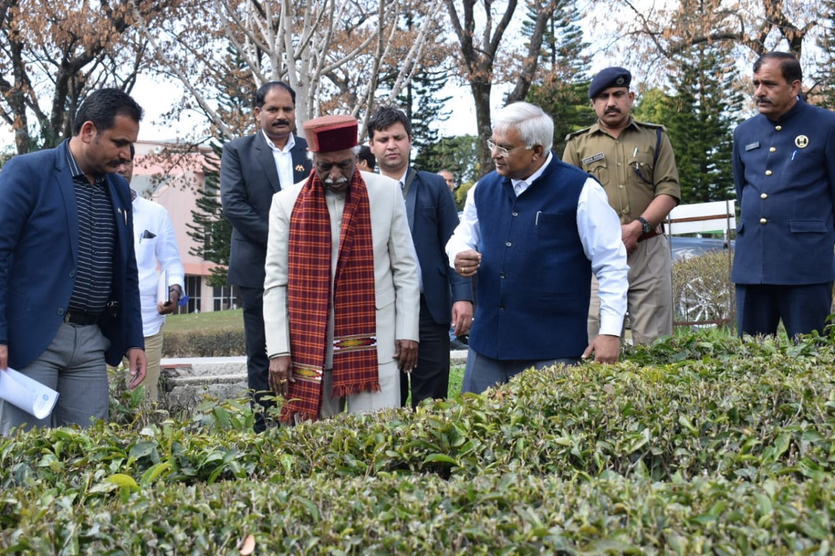 Bandaru Dattatraya for promoting asafoetida, monk fruit farming on large scale