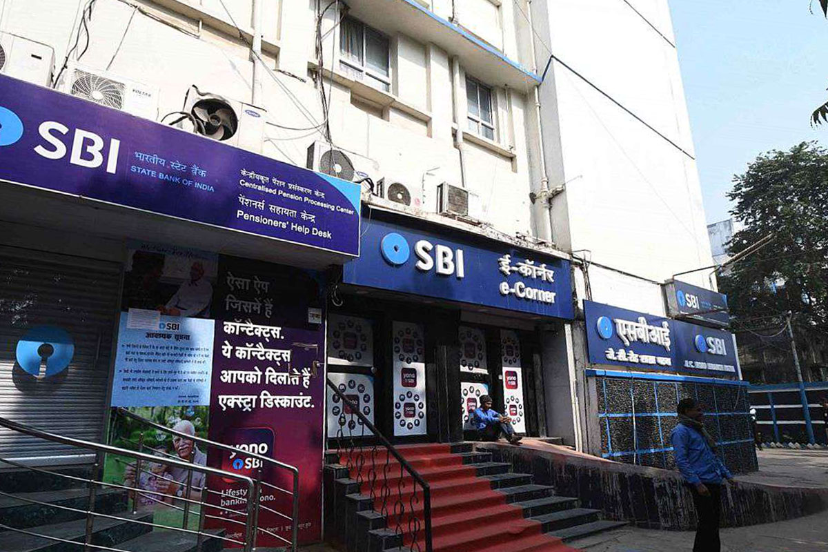 COVID-19 Effect: SBI passes on entire 75 bps rate cut to borrowers