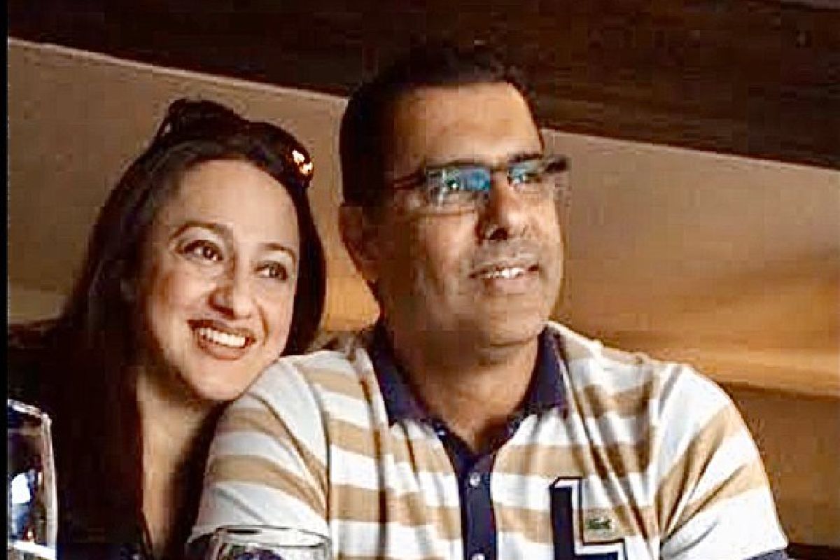 Waqar Younis labels doctor wife ‘HERO’ as healthcare professionals continue to lead fight against COVID-19