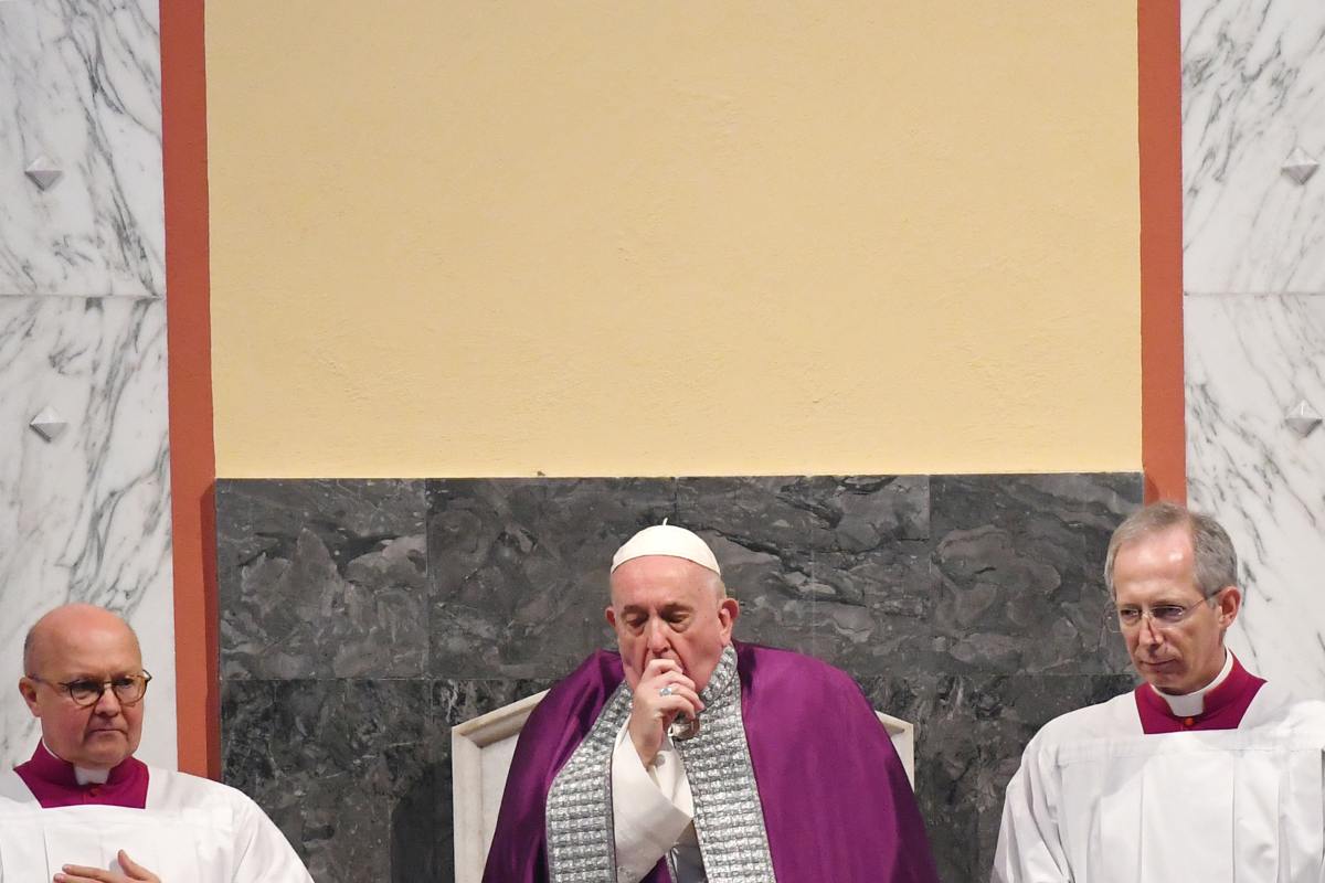 As Italy battles Coronavirus, Pope Francis skips event after seen coughing