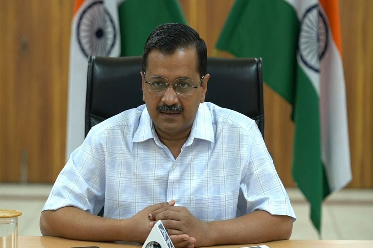 Mobile phones of people under quarantine to be tracked, says Kejriwal, announces relief for private employees