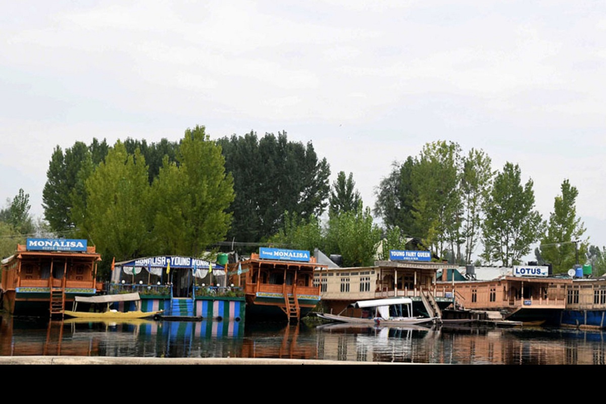 Kashmir, Nigeen, Jammu, Srinagar, Dal lake, Jammu and Kashmir