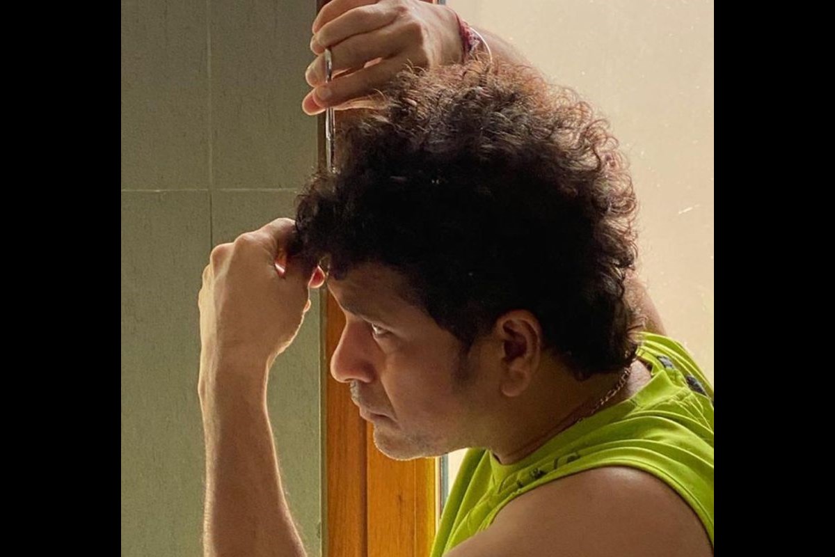 See | Sachin Tendulkar cuts his own hairs amid lockdown