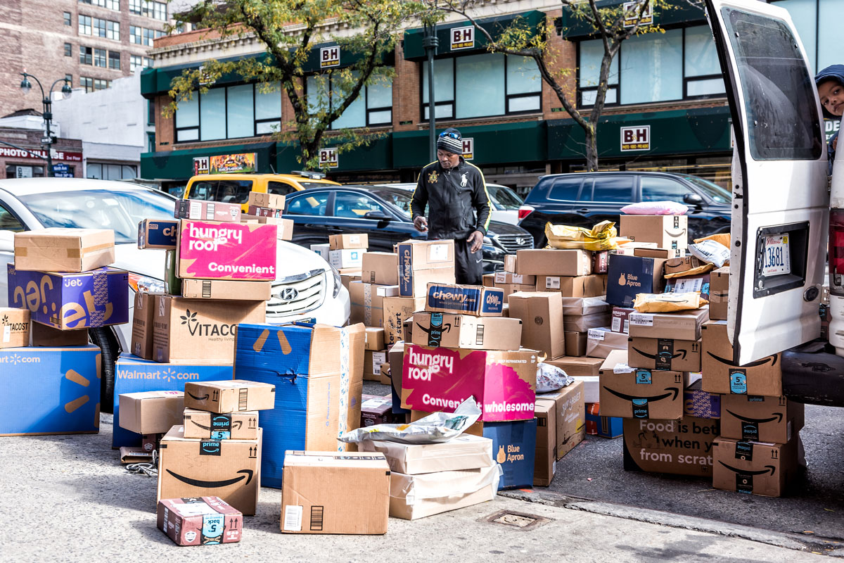 Amazon, Flipkart, non-essential goods