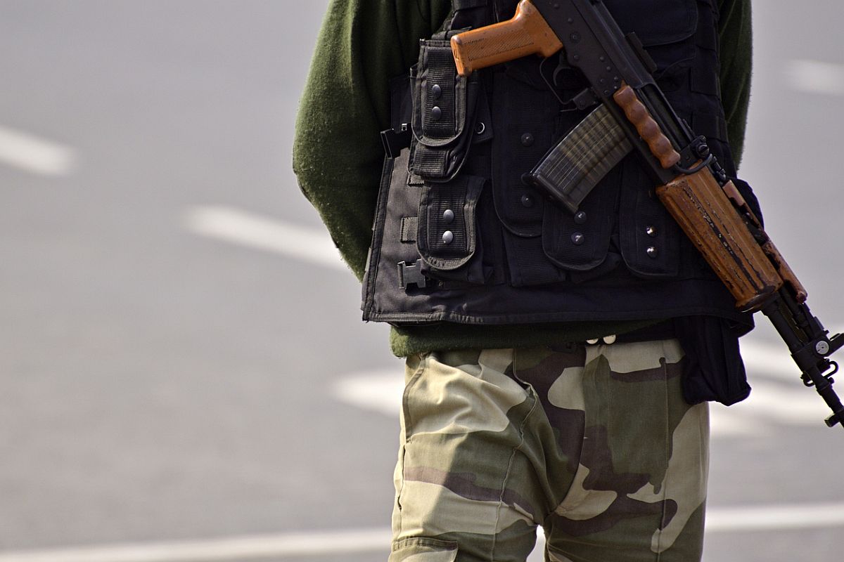 2 soldiers killed, 3 injured in fratricide firing near LOC