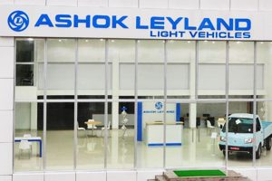 Disruption in supply chains pose real challenge for auto sector, says Ashok Leyland chief