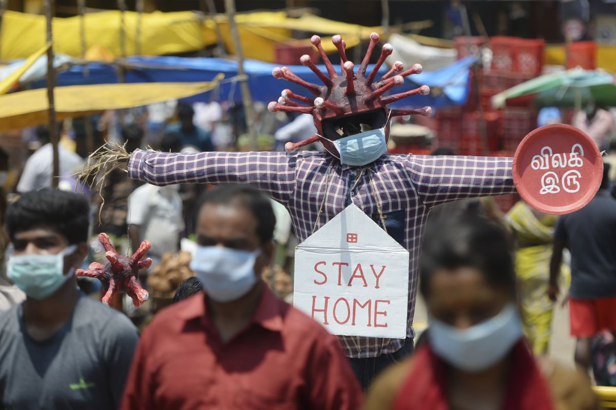 Migrant workers returning home could spread coronavirus in subcontinent: World Bank