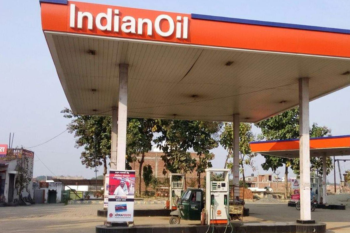 Petrol sales down 61%, diesel 56.5% in Apr; slight pick-up in 2nd half, more expected in May