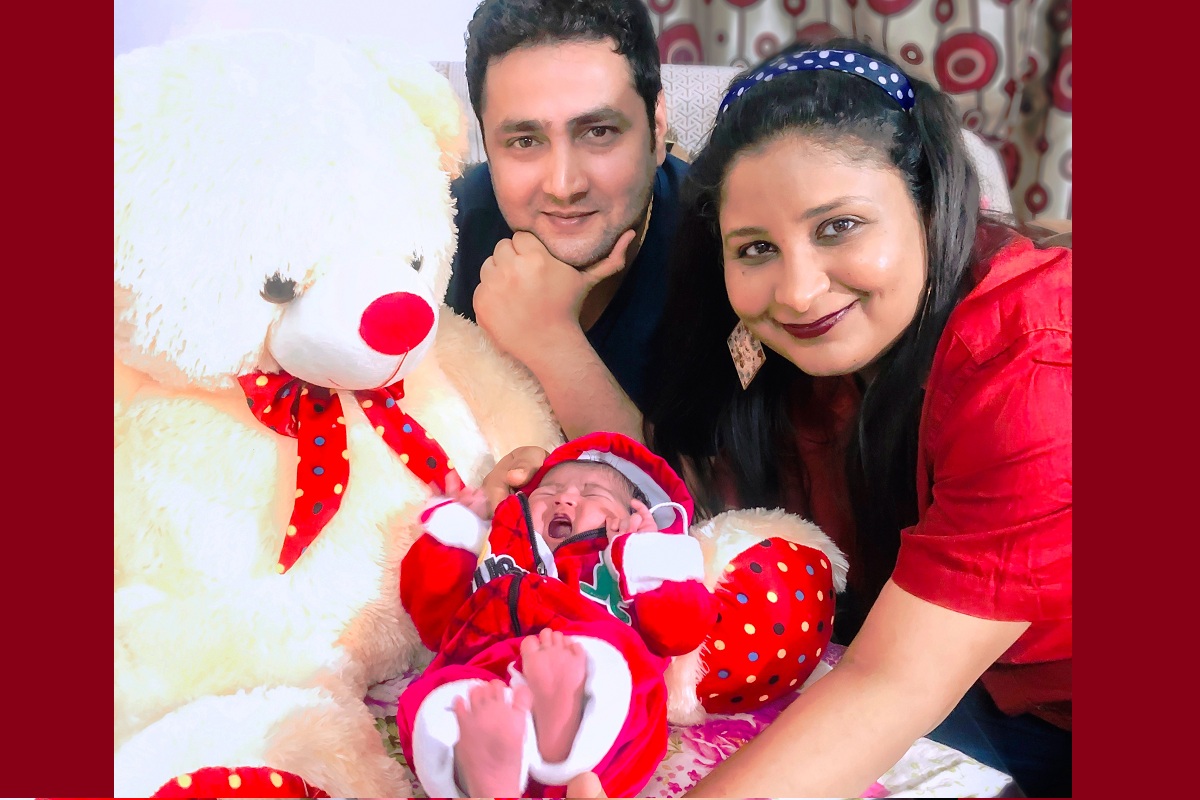 Director Dinesh Sudarshan Soi is blessed with baby girl
