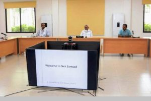 Nitish Kumar holds meeting with state Health Department, stresses on door to door screening of migrants