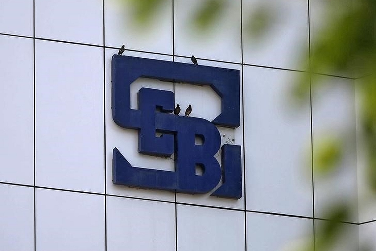 SEBI fines SBI, LIC, BoB for violation of mutual fund norms