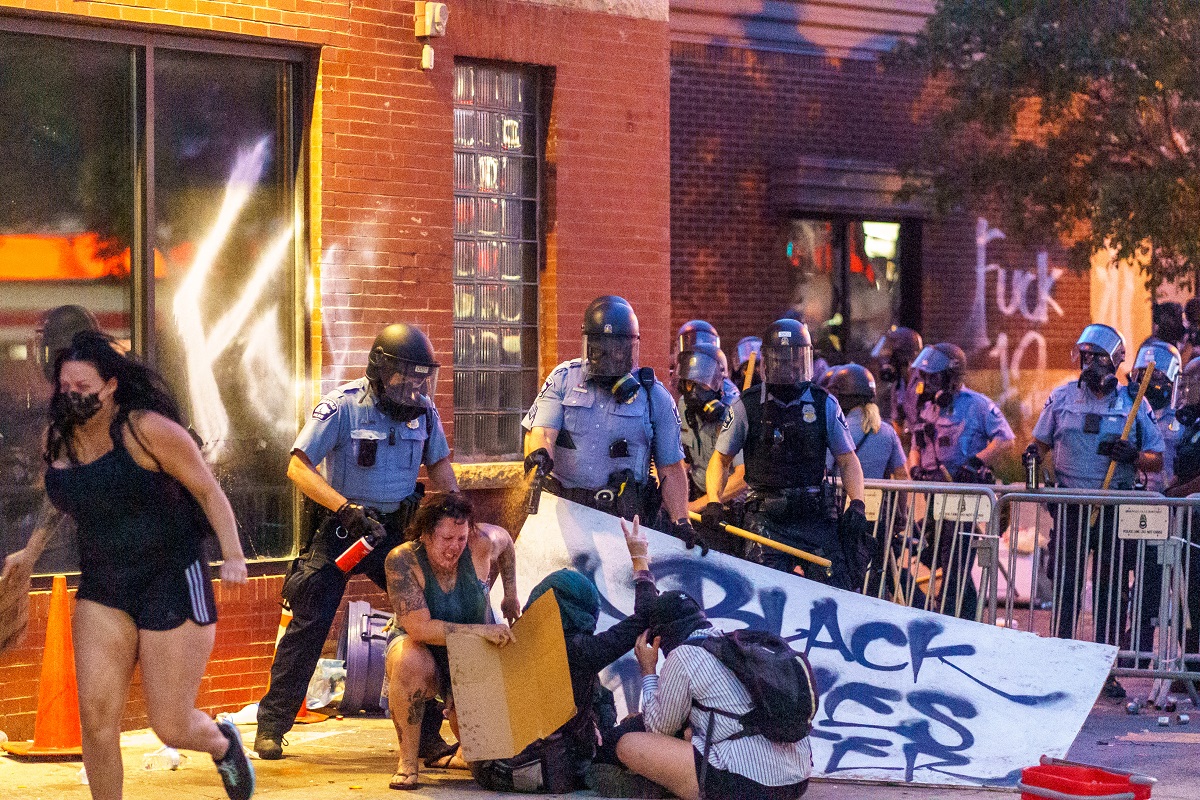 Thousands of protesters gather in Minneapolis for second night over police killing of black man