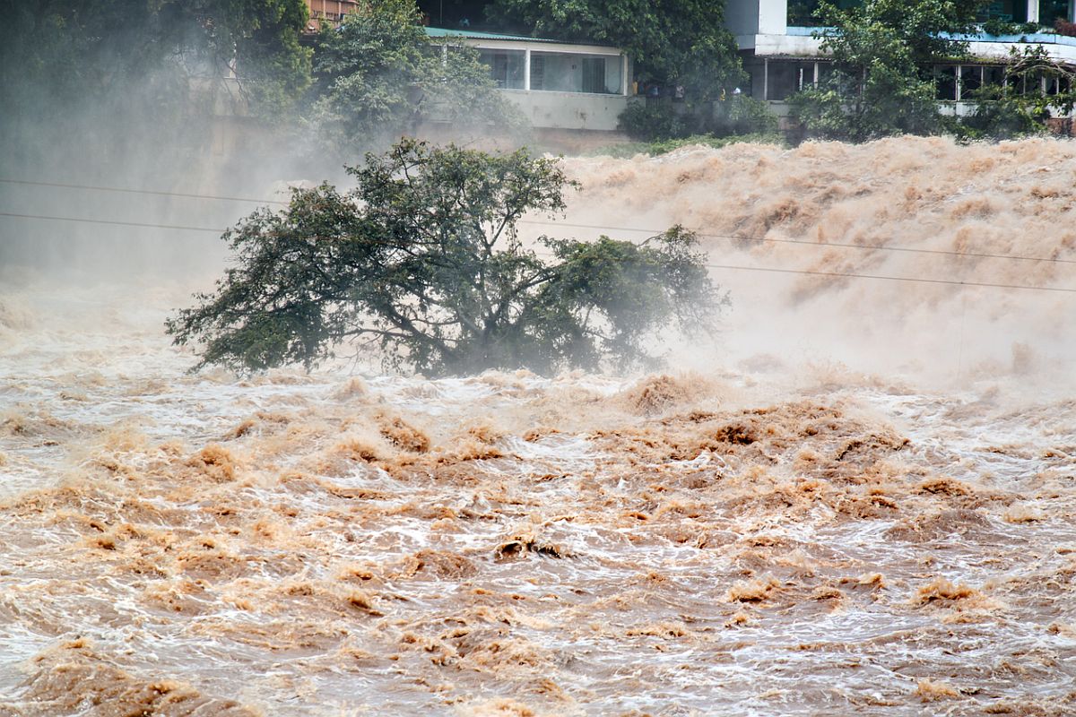 Flash floods triggered by cloudburst hit Leh, damage roads