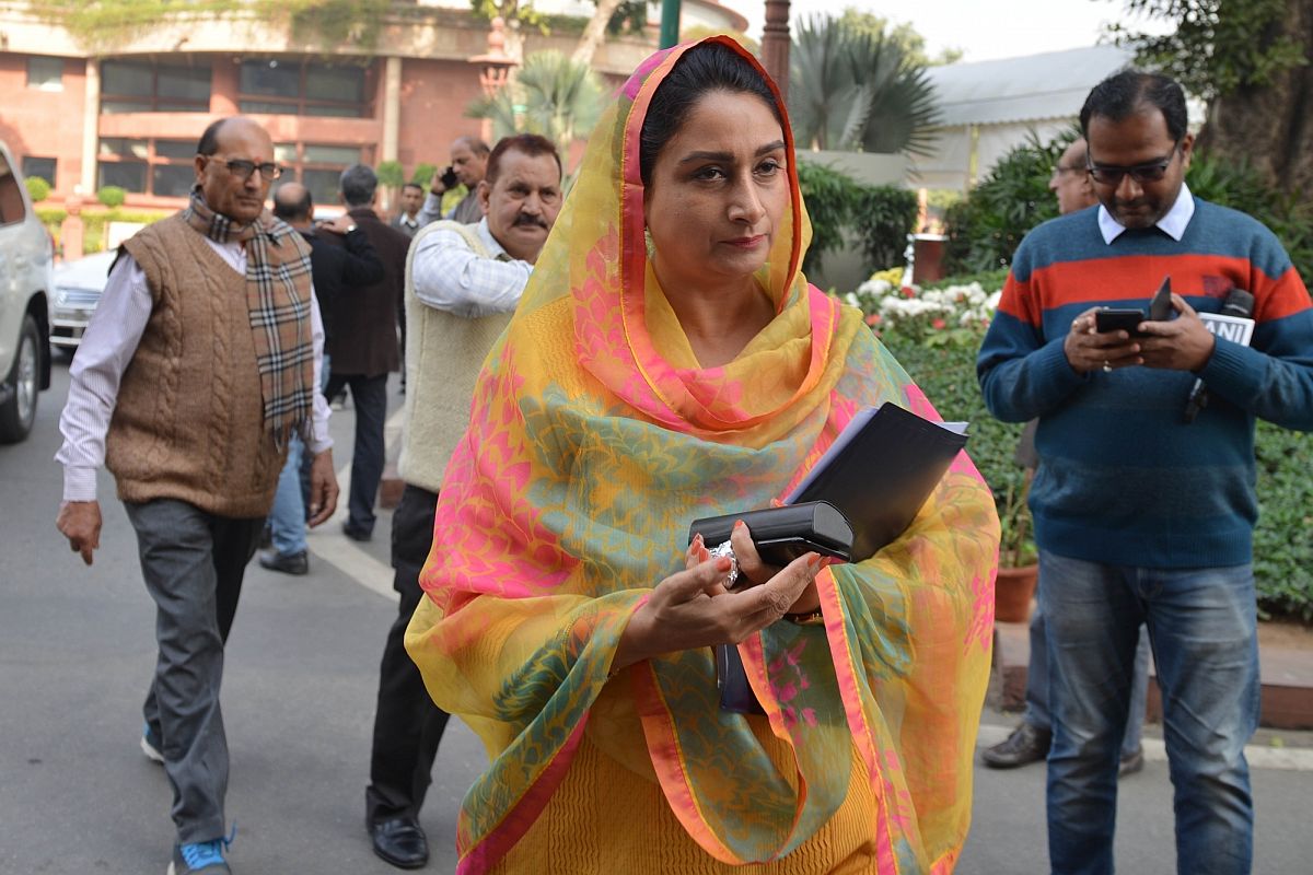 Harsimrat Kaur Badal writes to agriculture minister demanding reconstitution of MSP Committee