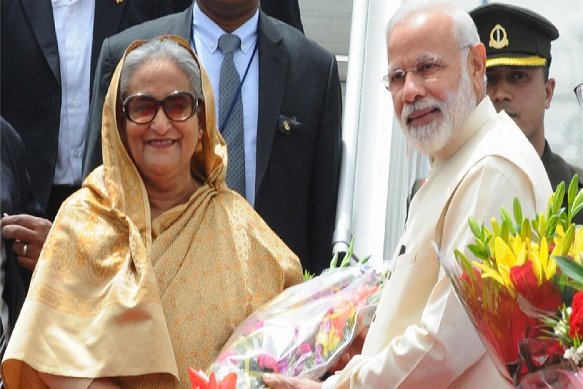 Modi holds talks with Hasina; two sides sign 5 MoUs