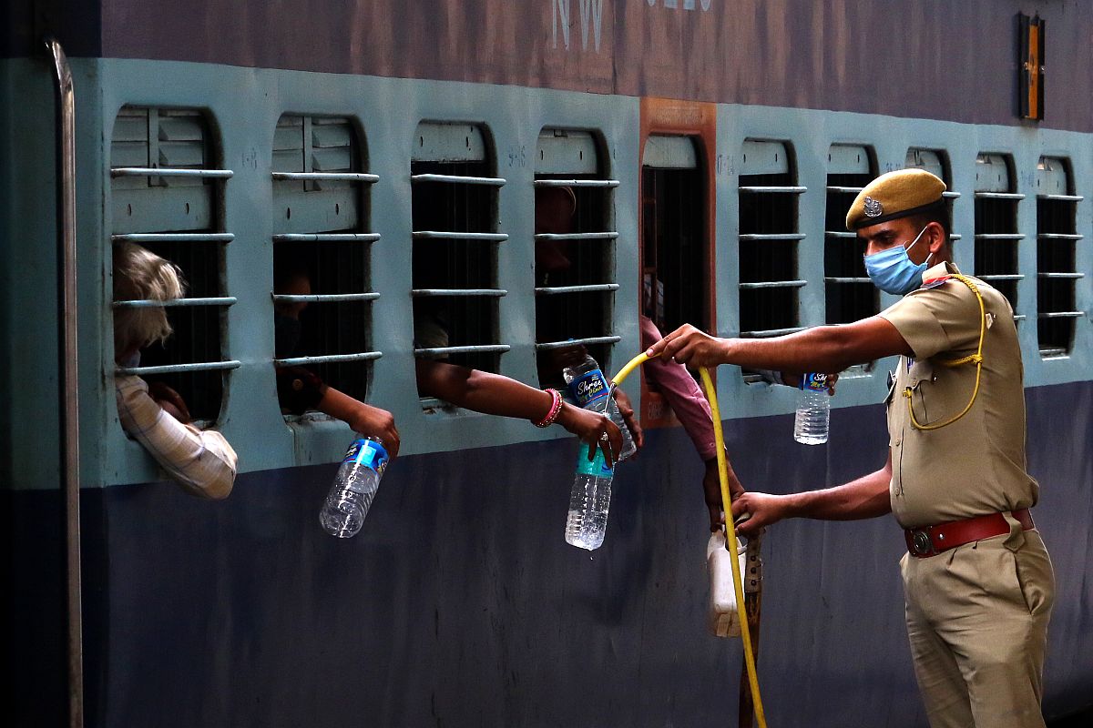 Amid Centre vs states over migrants’ movement by trains, Union minister calls for ‘cooperative federalism’