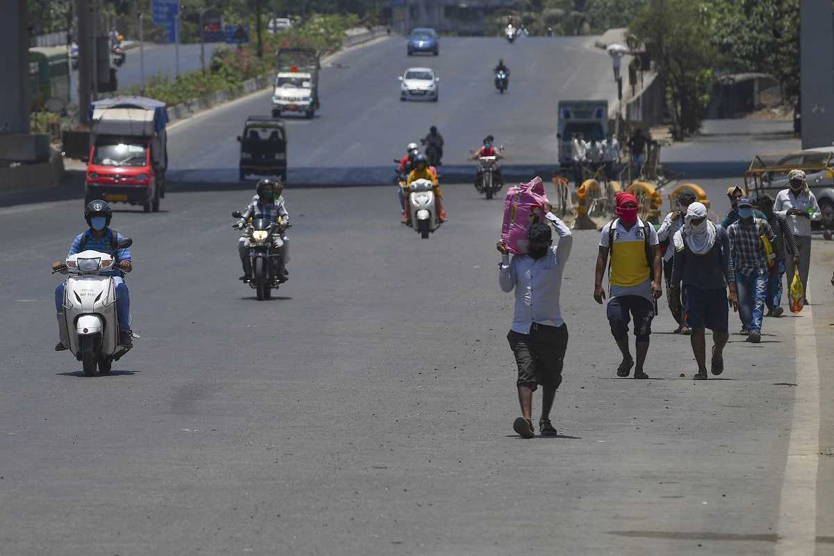 Letting migrant labourers go on humanitarian ground: Maharashtra Home Minister