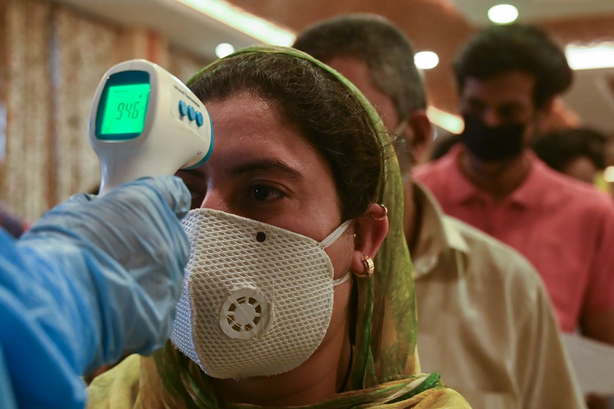 Five doctors test positive for COVID-19 in Srinagar