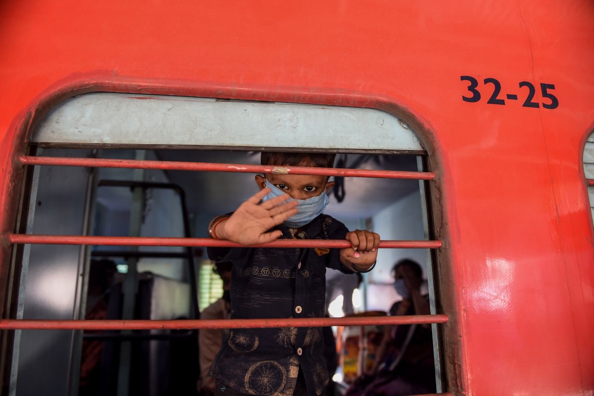 Migrants from Maharashtra reach Odisha instead of UP; Railways claim detour ‘to clear congestion’