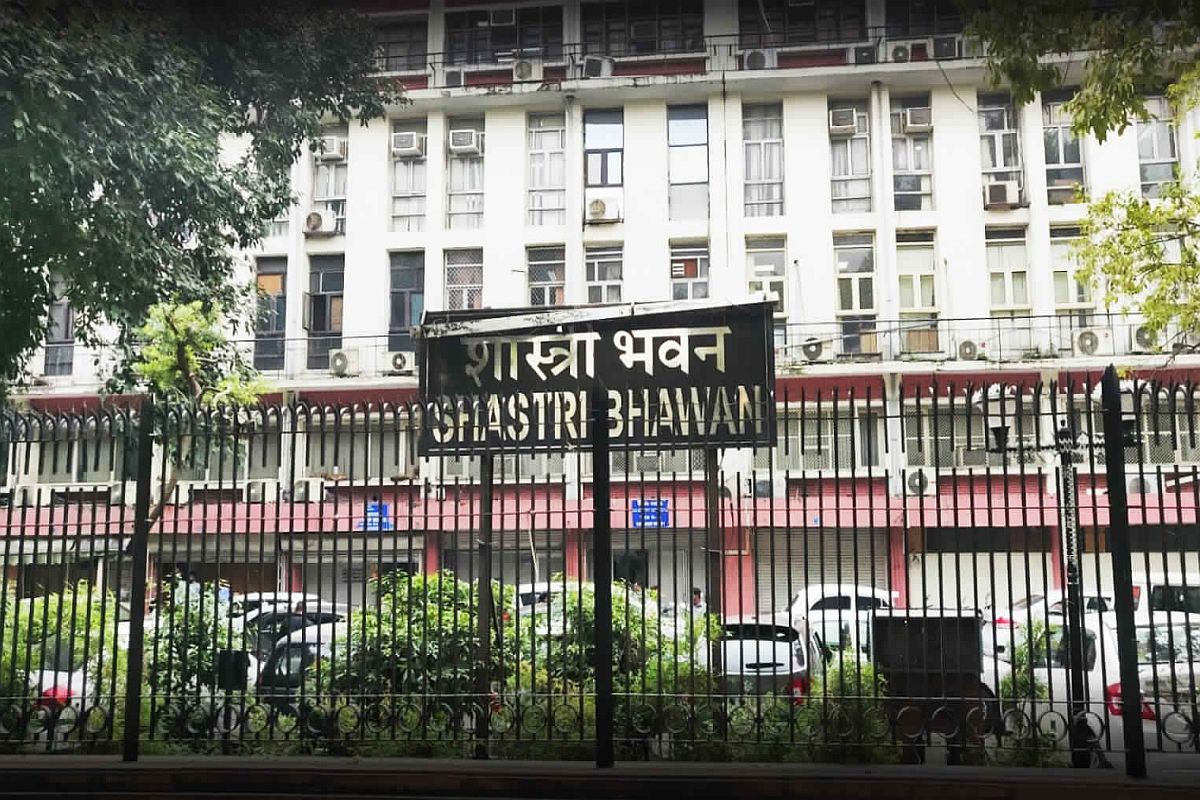 Delhi's Shastri Bhawan partially sealed after law ministry official tests  positive for Coronavirus - The Statesman