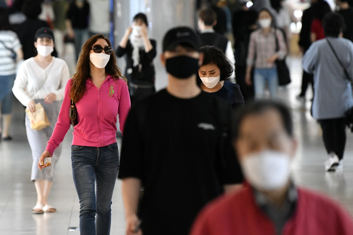 South Korea reports only 2 new Coronavirus cases, total count rises to 10,806