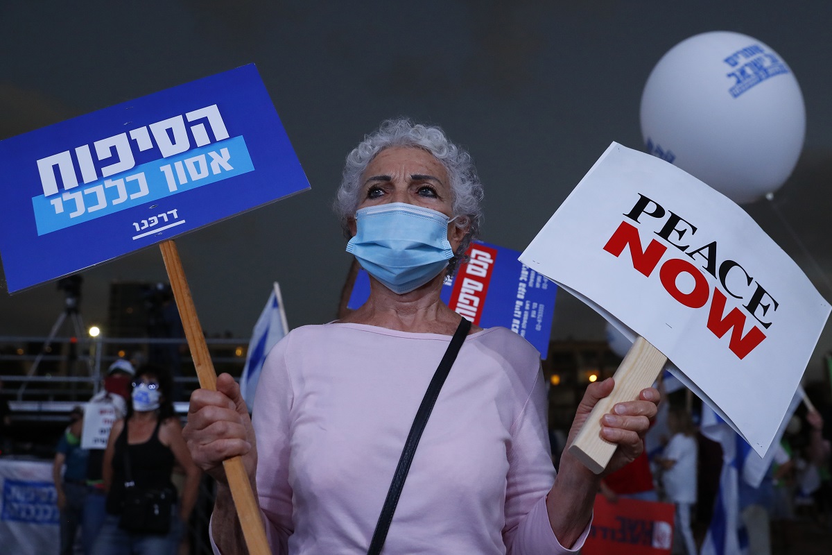 Hundreds of Israelis protest in Jerusalem against PM Netanyahu; call him ‘Crime Minister’