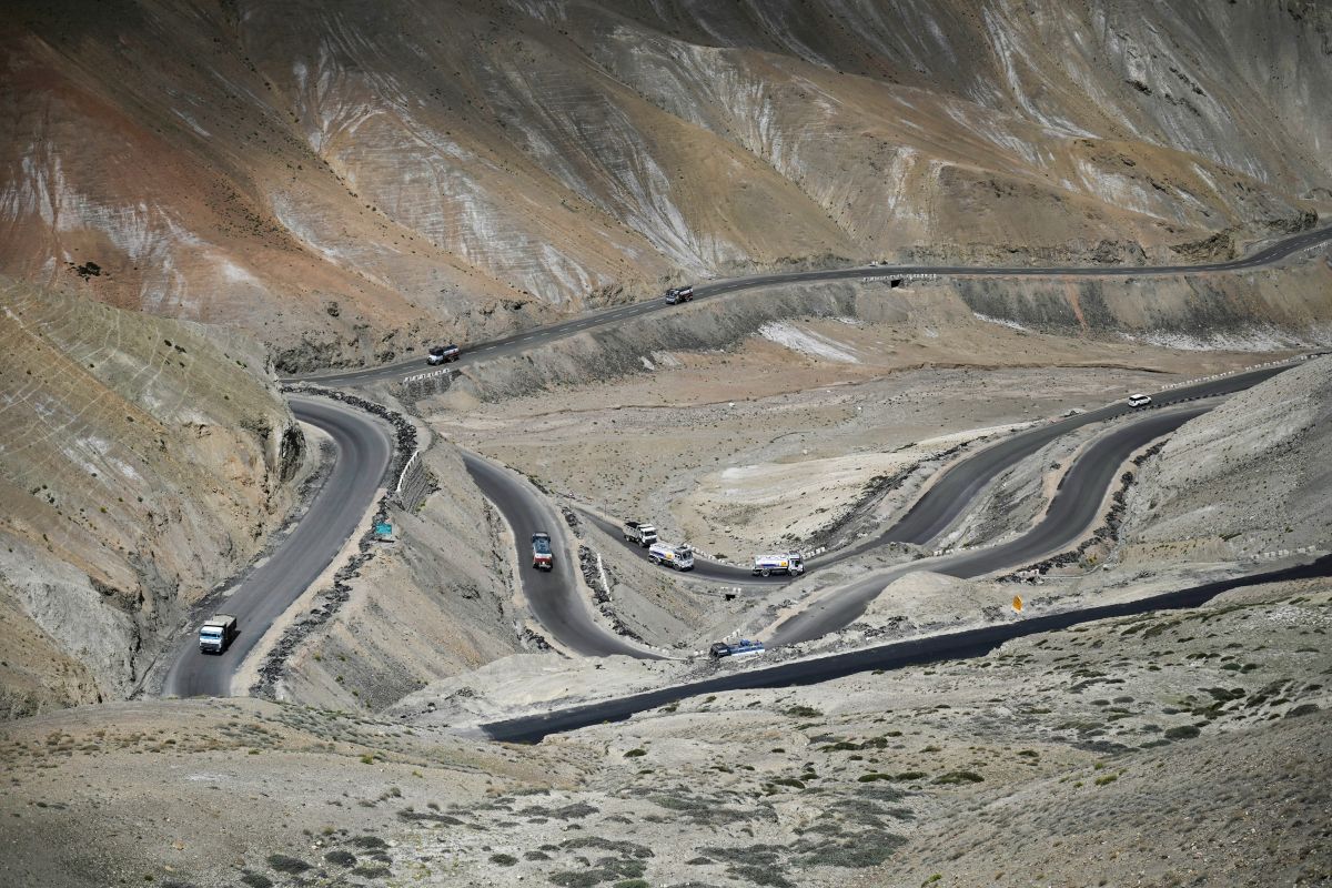 Opposition MPs demand parliamentary panel meeting on Indio-China border stand-off