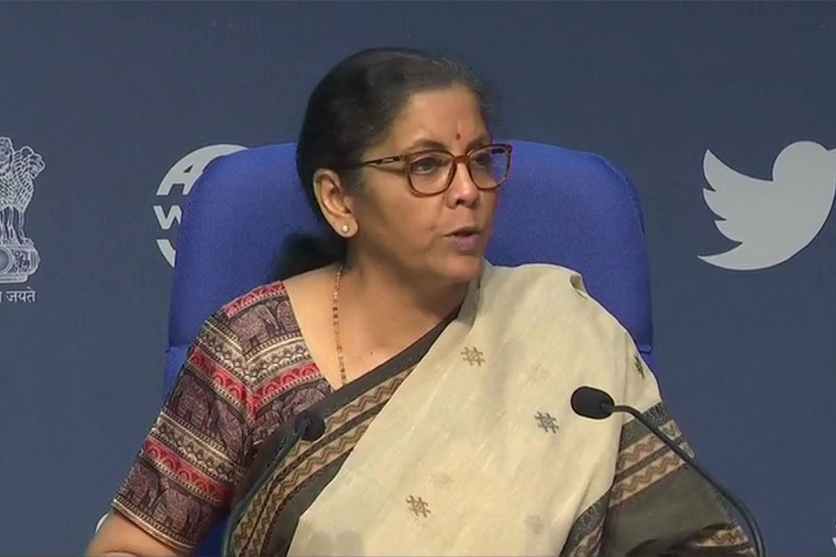 Sitharaman asks PSBs to continue reaching out and lending to MSMEs, other businesses