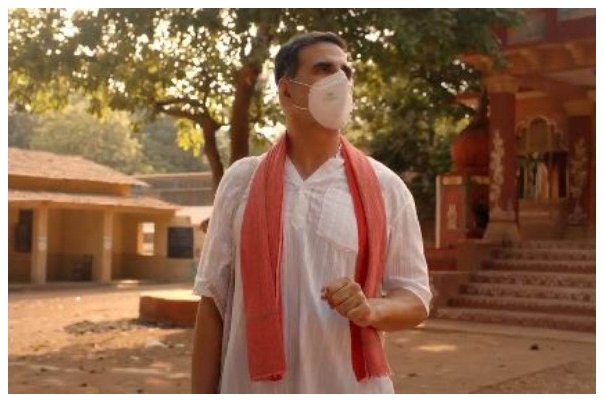 Watch | Akshay Kumar unveils COVID-19 ad shot during lockdown