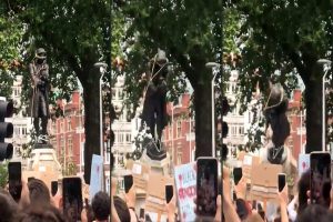 Anti-racism protesters topple slave trader Edward Colston’s statue in UK