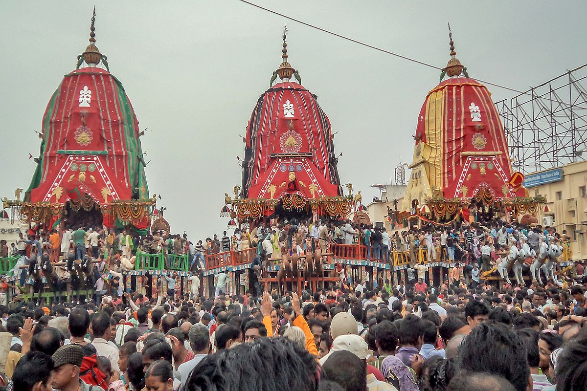 Thousands of devotees at six-century-old Mahesh Ratha Yatra