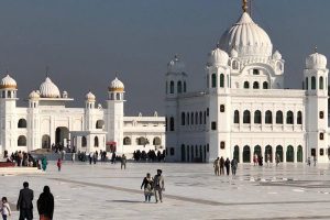 Pak mission issues 3000 visas to Sikh pilgrims