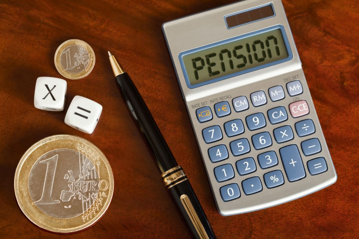 Now, Raj govt employees to get full pension after 25 yrs of service