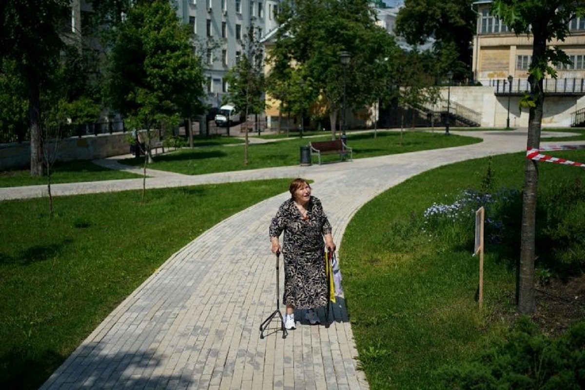 Moscow lifts Coronavirus lockdown as Russian death toll tops 6,000