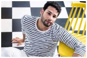 Siddhant Chaturvedi is already warming up for 2023; Watch his latest dance video