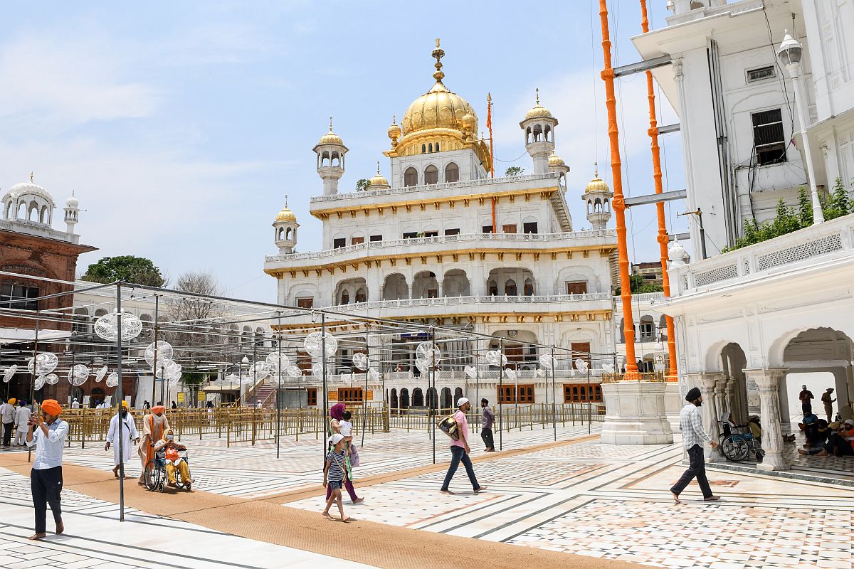 Wheelchair-bound devotee denied entry into Golden Temple