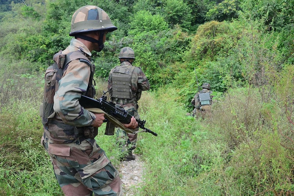 Security cover of central forces deployed in Maoist affected areas beefed up