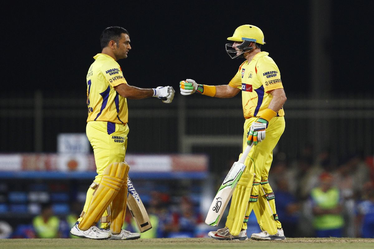You should never write off champions: Hussey on Dhoni’s future