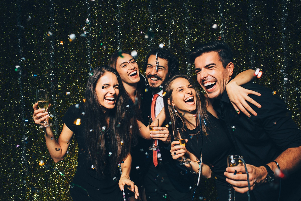 Here’s how you can reunite with your gang of friends this Friendship Day