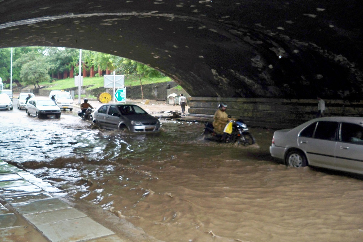 IMD issues alert for heavy rainfall in Delhi-NCR on Wednesday; water-logging, traffic jams expected
