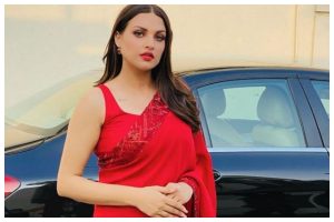 Himanshi Khurana, who was feeling unwell, tests negative for COVID-19