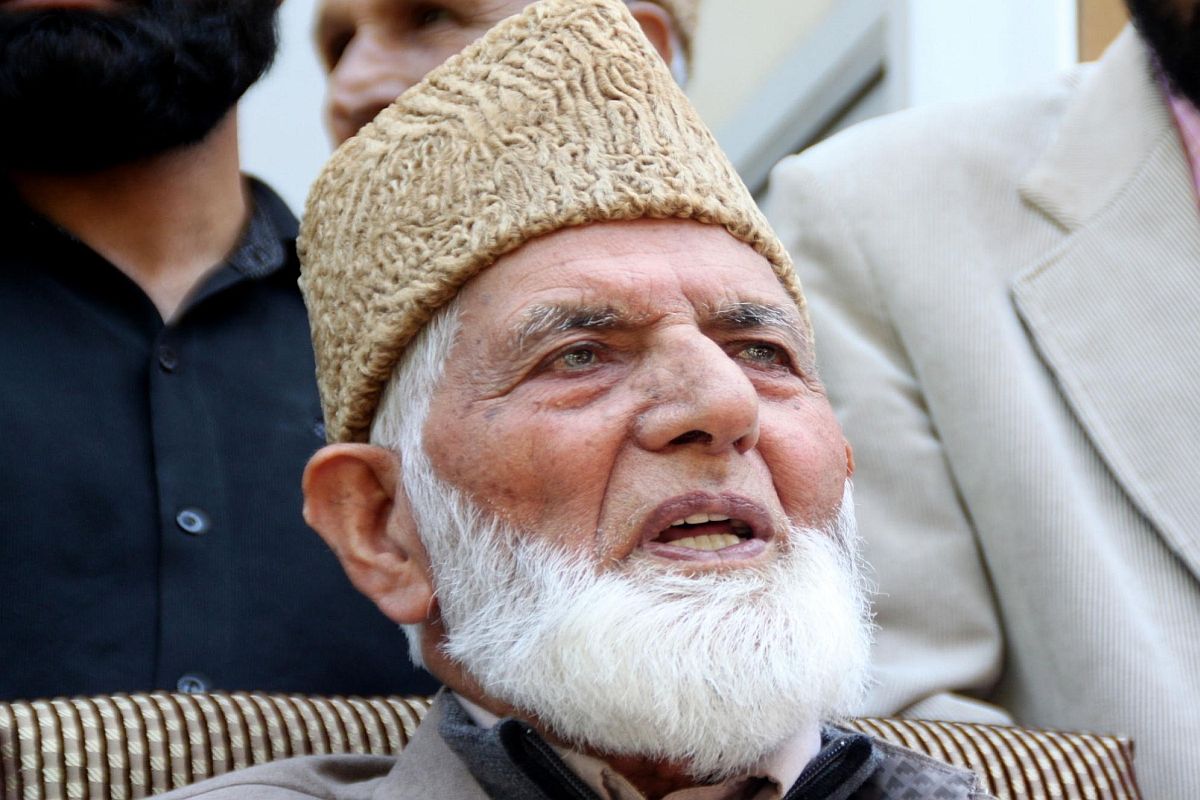 Separatist Geelani tipped for Pakistan’s highest civil award within hours he spits venom against India