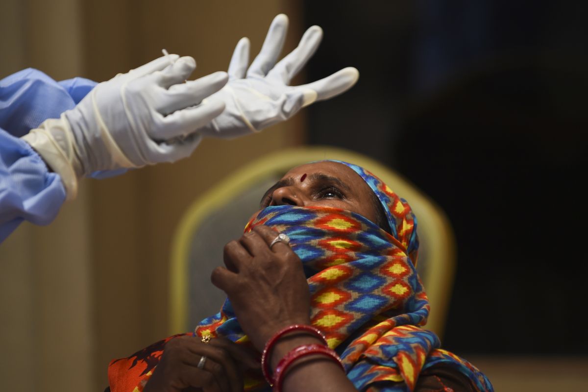 India’s COVID-19 tally crosses 9 lakh, death toll at 23,727; WHO chief warns leaders against ‘shortcuts’