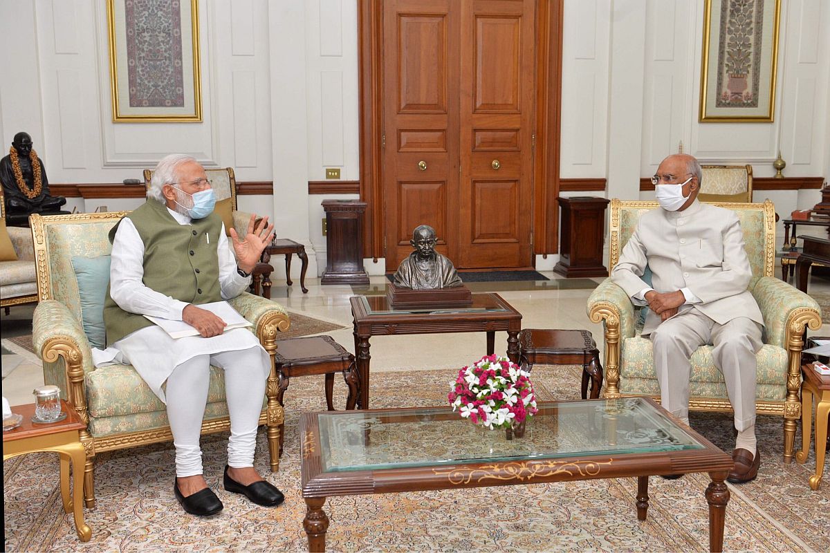 PM Modi meets President Kovind, briefs him on ‘issues of national, international importance’