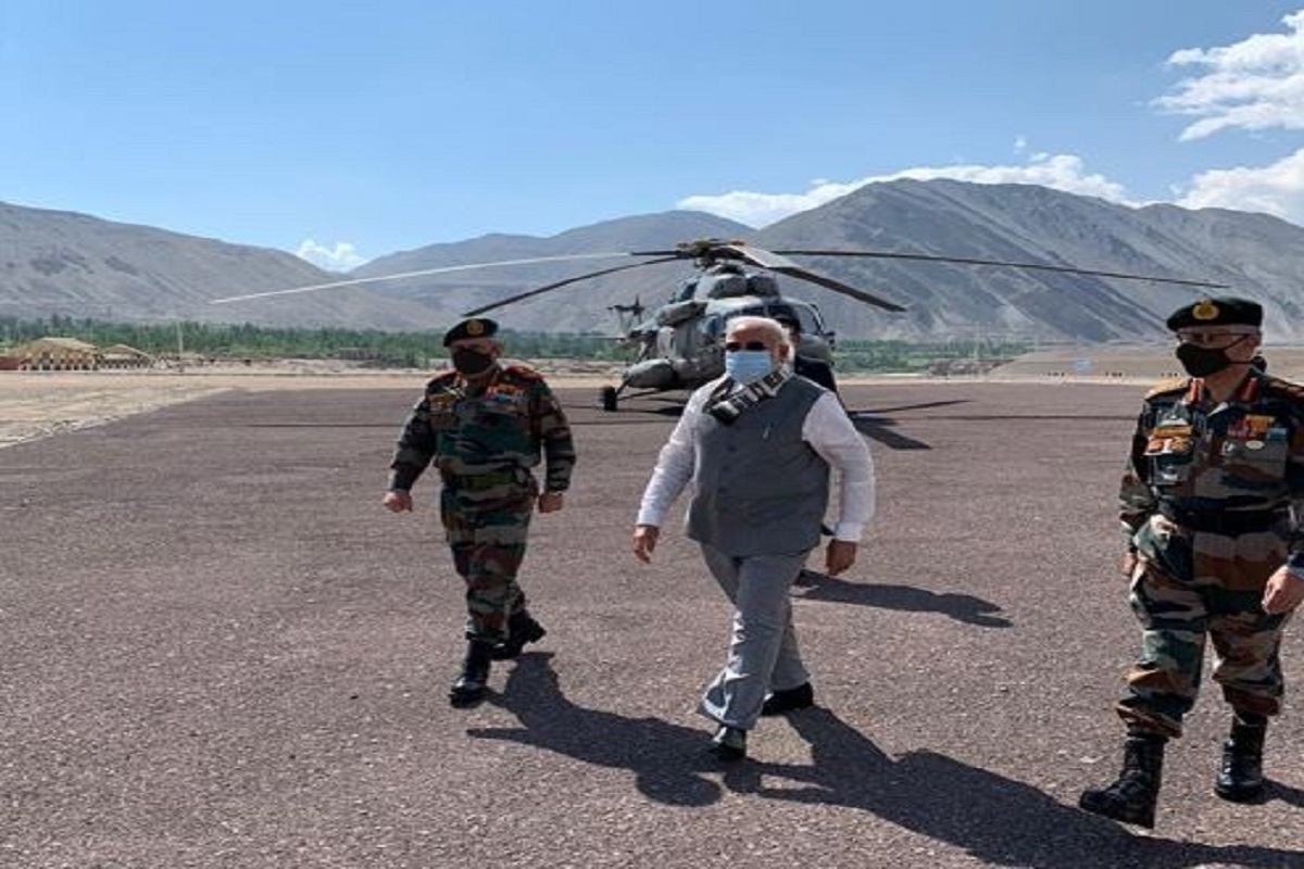 PM Modi visits forward posts in Ladakh amid standoff with China