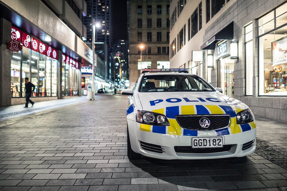 COVID-19 positive Indian man escapes isolation in Auckland; faces $4,000 penalty, jail for visiting mall
