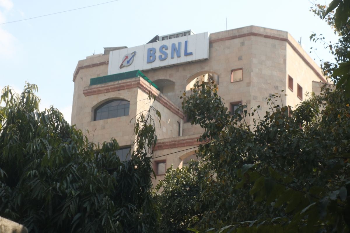 BSNL’ Bharat Air Fibre  launches in two districts of Maharashtra